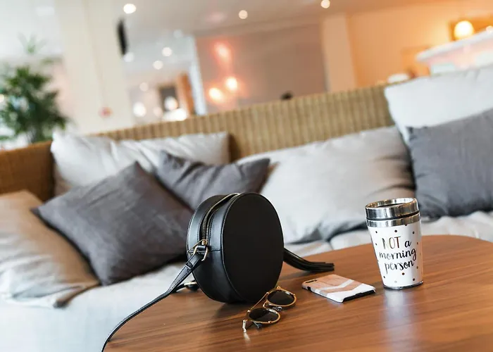 Hotel ibis Styles Toulon Centre Port