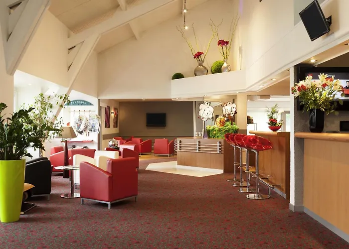 Ibis Nemours