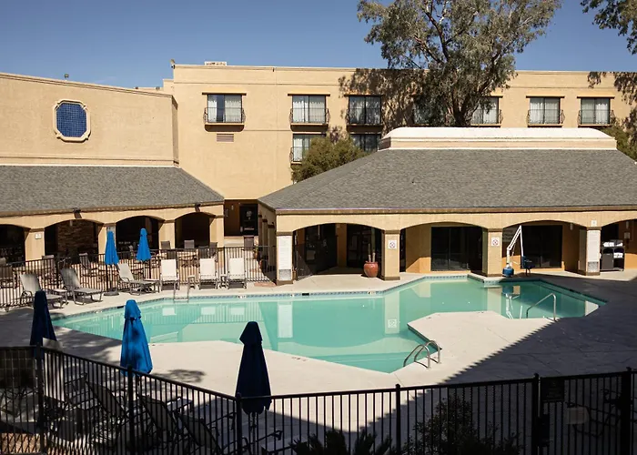 Sheraton Tucson Hotel & Suites