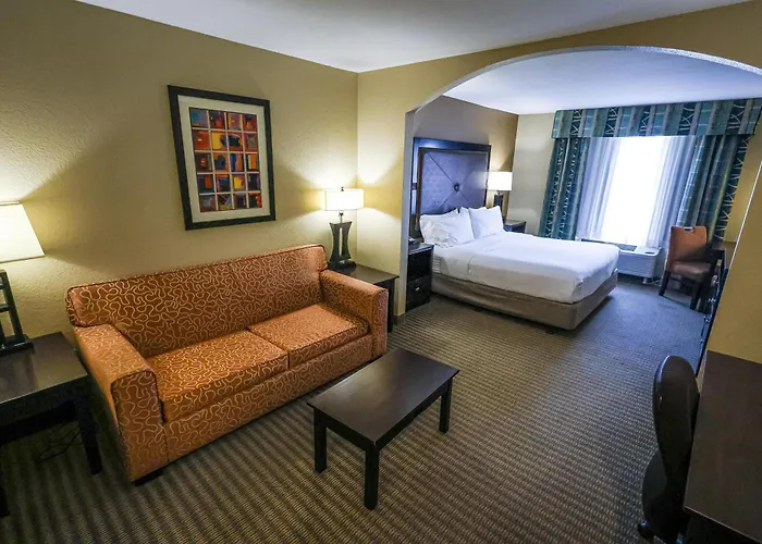 Holiday Inn Express Hotel & Suites Lexington By Ihg