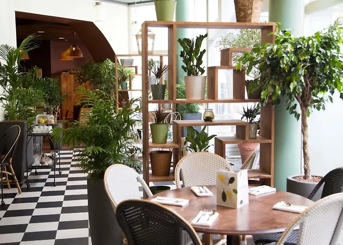 Ibis Paris Tour Eiffel Cambronne 15Eme Hotel
