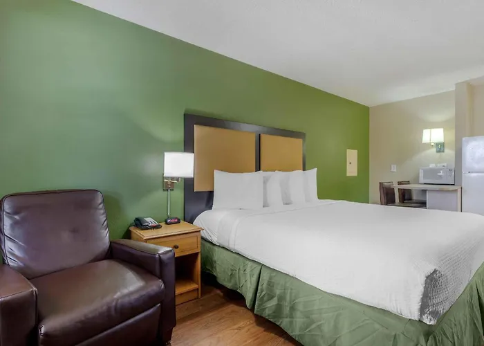 Extended Stay America Suites - Portland -