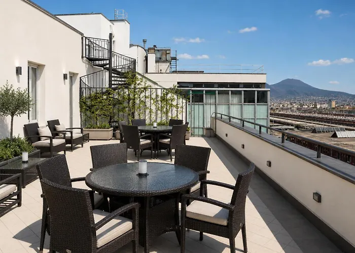 Stelle Hotel The Businest