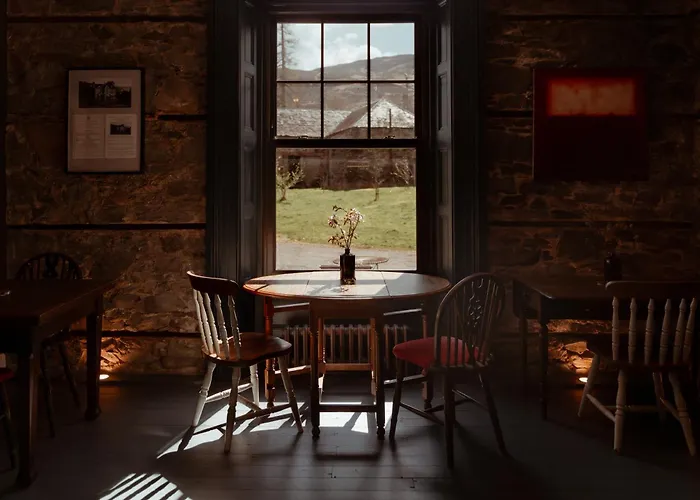 Suie Hunting Lodge