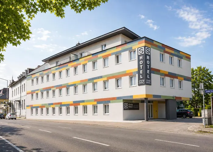 Shome Hotel Graz I Self-Check-In I Free Parking