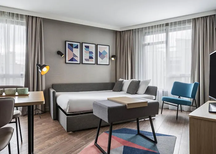 Aparthotel Adagio Paris Suresnes Longchamp