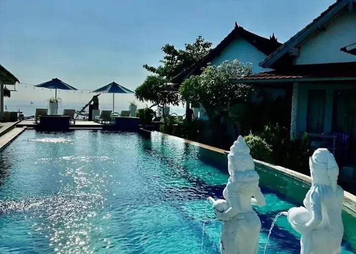Salt Resort & Spa