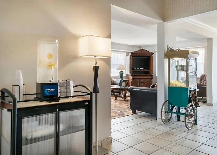 Quality Inn & Suites Manistique