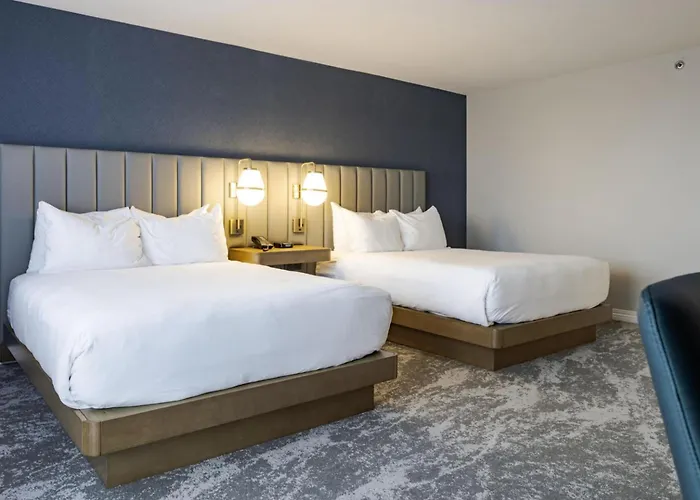 The Strathallan - A Doubletree By Hilton
