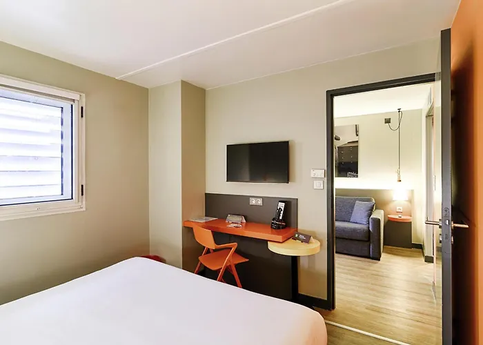 Hotel ibis Styles Lyon Centre Confluence