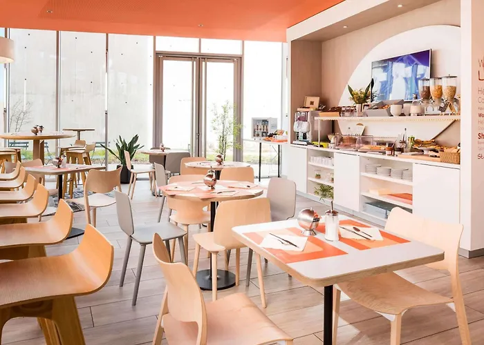 Aparthotel Adagio Access Paris Massy Gare