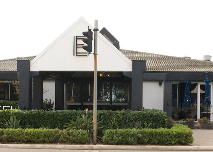 Ellen Hotel