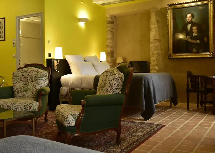 Logis Hotel Le Boudoir Belvès