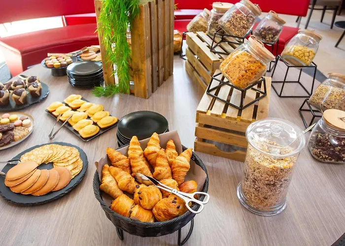 Hotel De Bourbon Grand Hotel Mercure Bourges