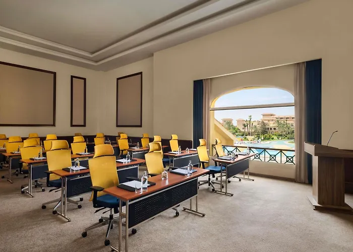 Moevenpick Hotel Cairo - Media City