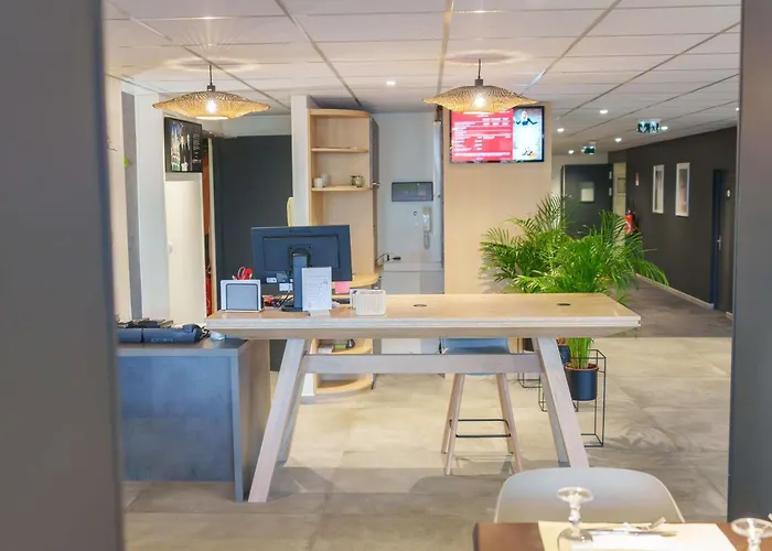 Ibis Laon - Hôtel Restaurant