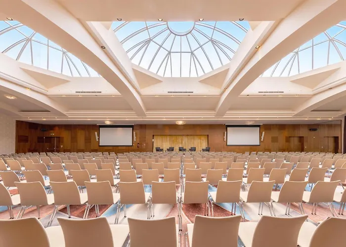 Doubletree By Hilton Bratislava Hotel