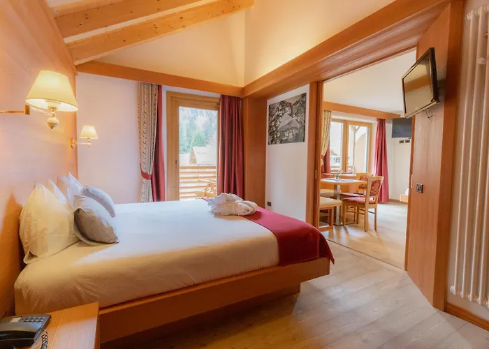 Berghotel Miramonti Teser im Fleimtal