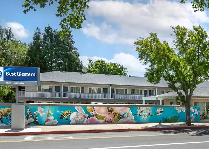 Best Western Town House Lodge
