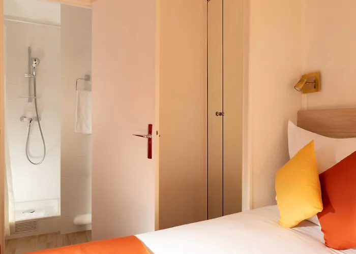Hôtel Saint Roch Paris