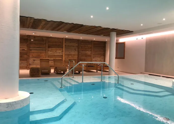 Hotel Rosengarten Madonna