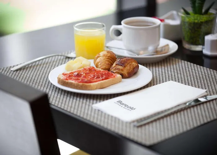 Hotel Occidental Praha Five