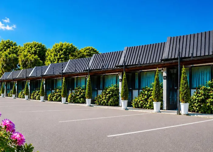 Gothic Heights Motel