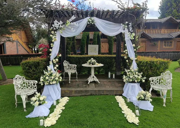 Puertolago Country Inn & Resort