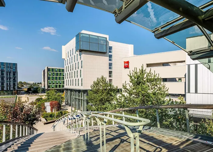 Hotel ibis Paris Coeur d'Orly Airport