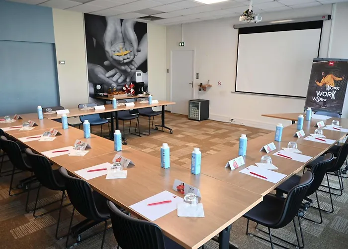 ibis Laval Le Relais D'Armor