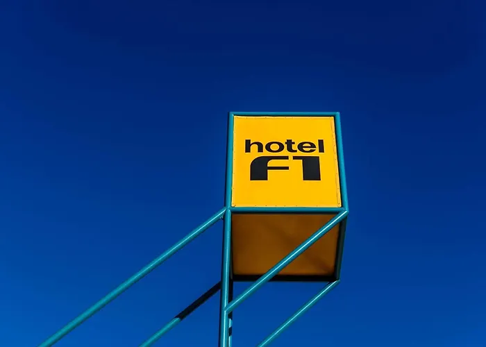 Hotelf1 Annemasse Hotel Renove