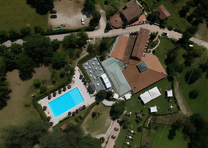 Valle Dell'Aquila Country House