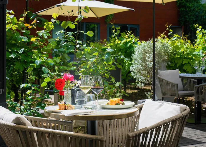 Doubletree By Hilton Paris Boulogne