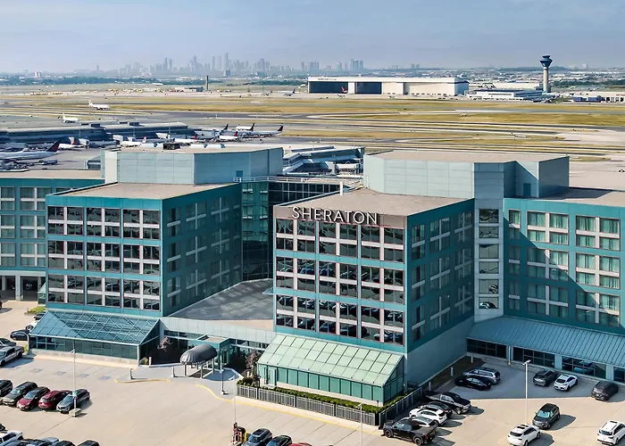 Sheraton Gateway Hotel In Toronto International Airport