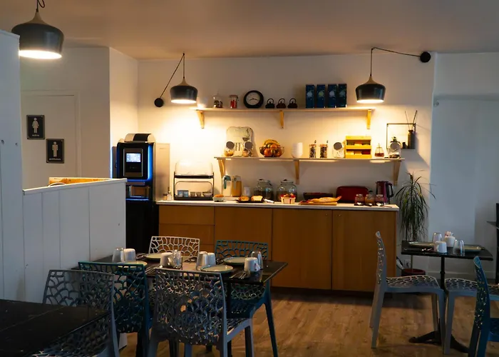 Hotel Saint-Florent, A 2 Pas Du Theatre Antique D'Orange