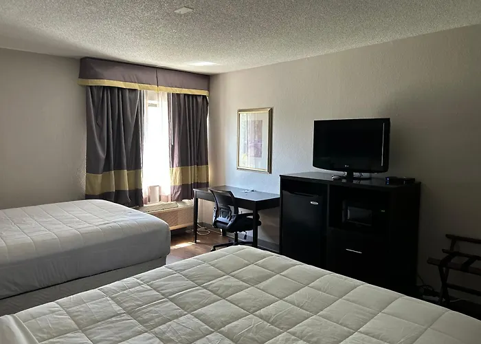 Baymont By Wyndham Kalamazoo West