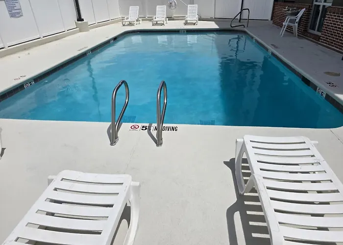Comfort Inn & Suites I-95