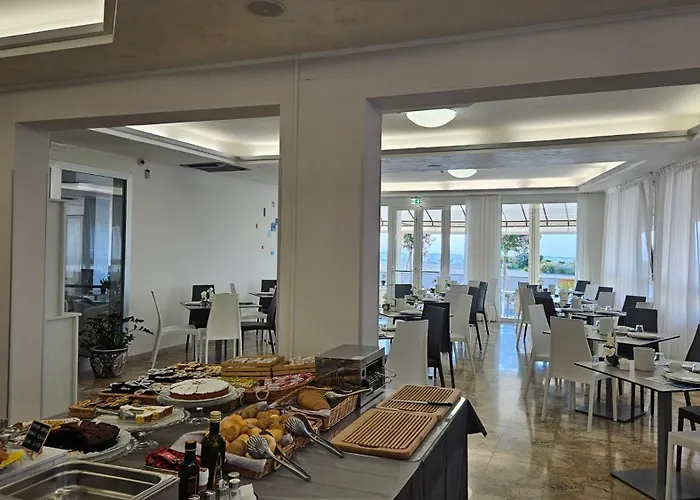 Hotel Linda