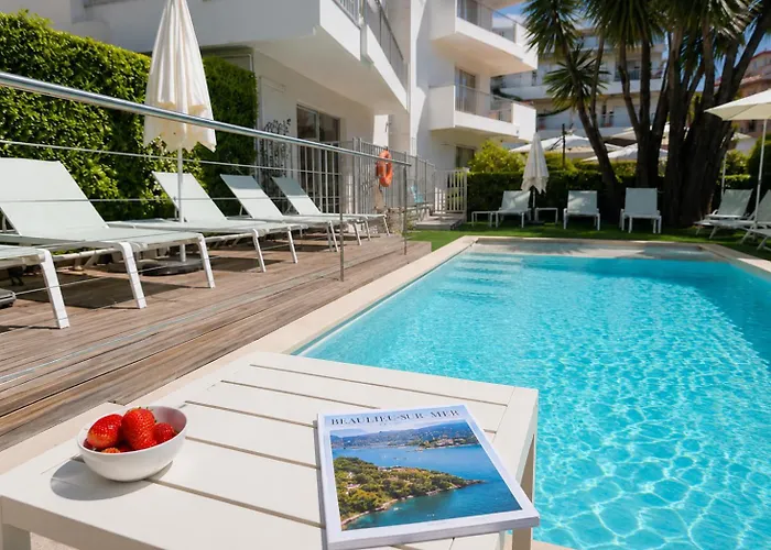 Residence Carlton - Renovee Avec Piscine