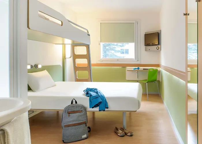 ibis budget Fréjus Capitou A8