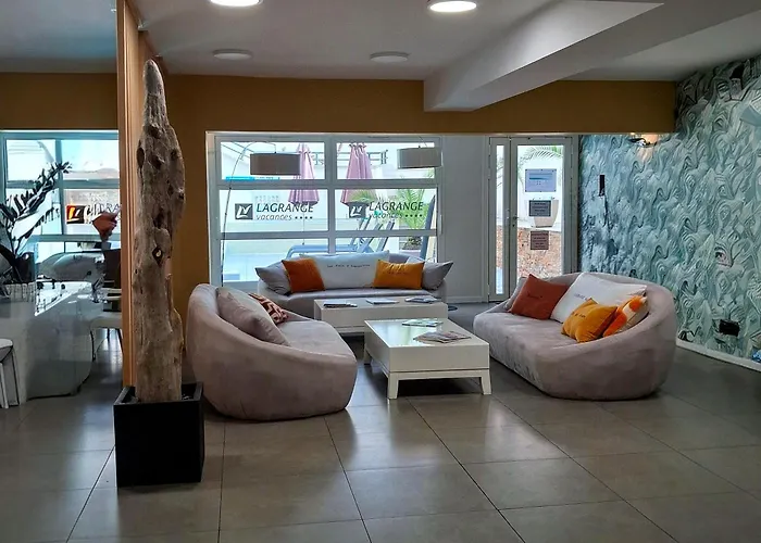 Lagrange Vacances Les Patios Eugénie Biarritz