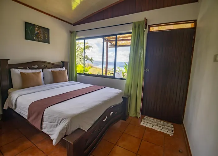 Essence Arenal Spa & Yoga
