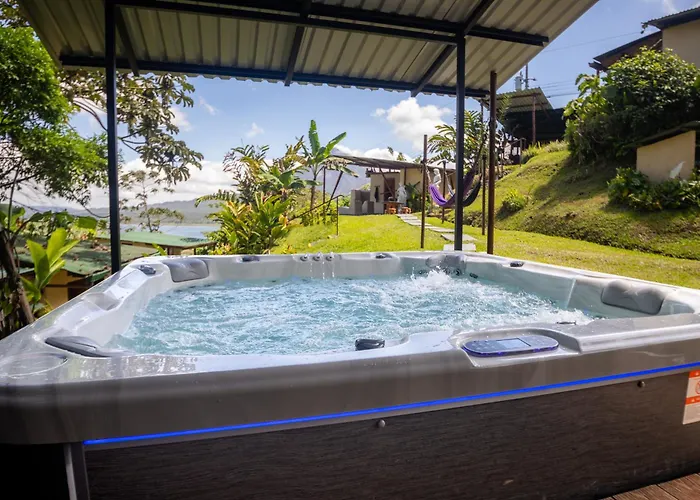 Essence Arenal Spa & Yoga