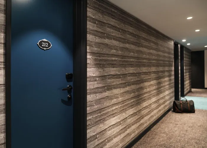 Ibis Styles Laval Centre Gare