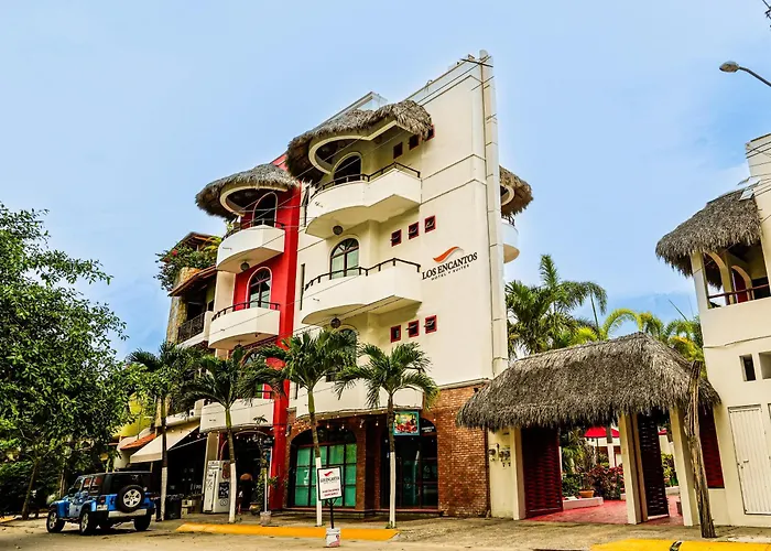 Y Suites Los Encantos