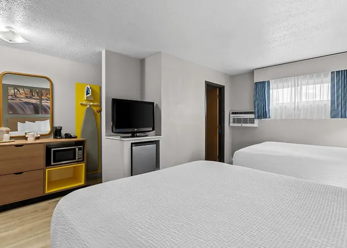 Days Inn By Wyndham Alpena