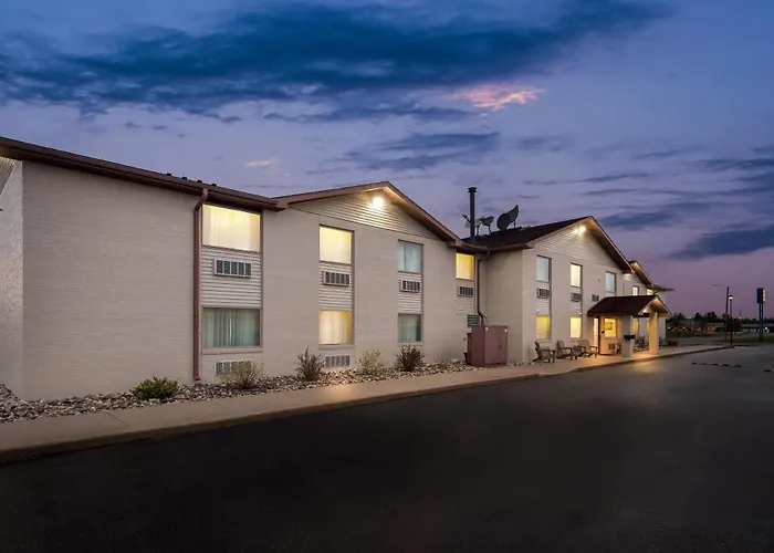 Super 8 By Wyndham Perham