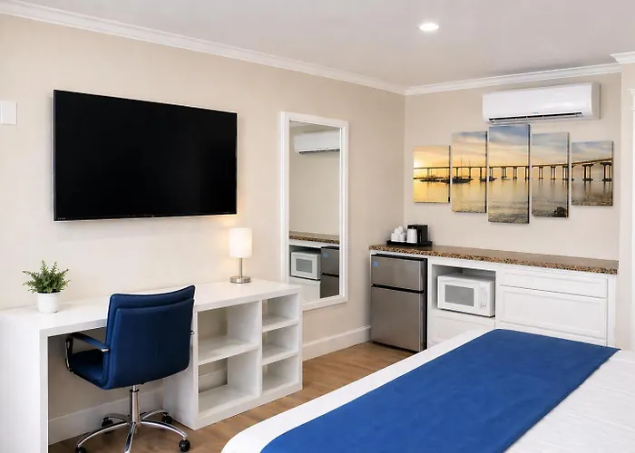 Coronado Inn
