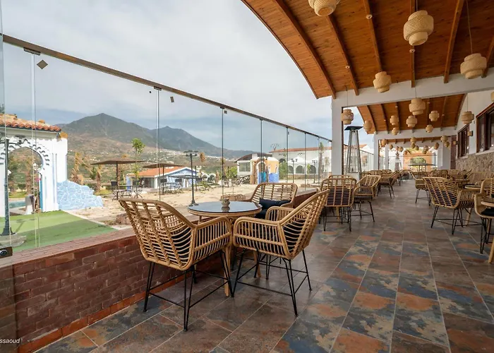 Resort Hotel El Cortijo & Spa
