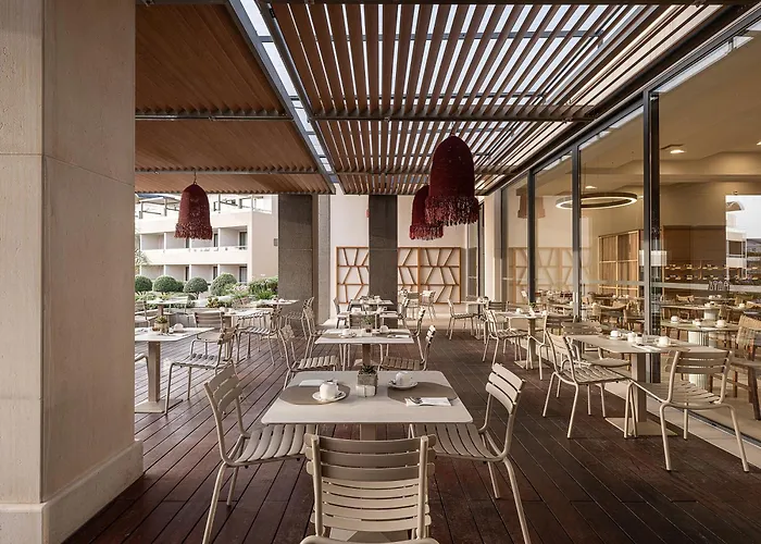 Avra Imperial Hotel